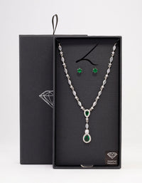 Rhodium Emerald Oval Pear Jewellery Set - link has visual effect only